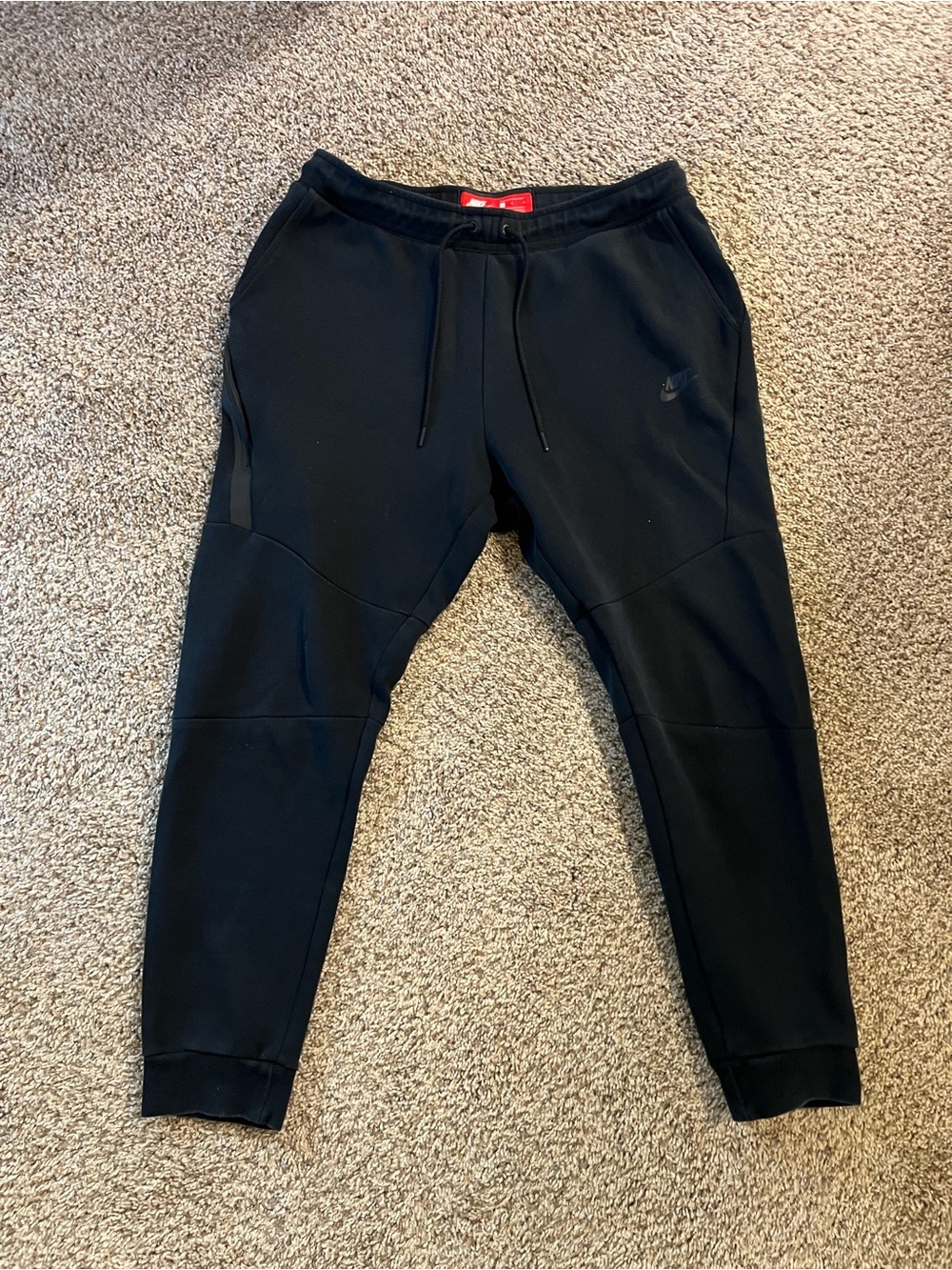 Black Nike Tech Sweatpants Size L
